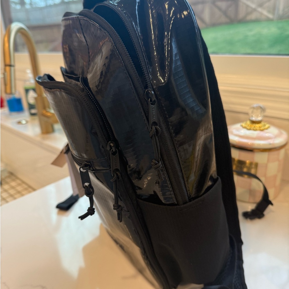 Terra Laptop Backpack NWT - Picture 4 of 10